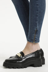 My Essential Wardrobe 31 Celina - Mid slim jeans - HUSET Men & Women