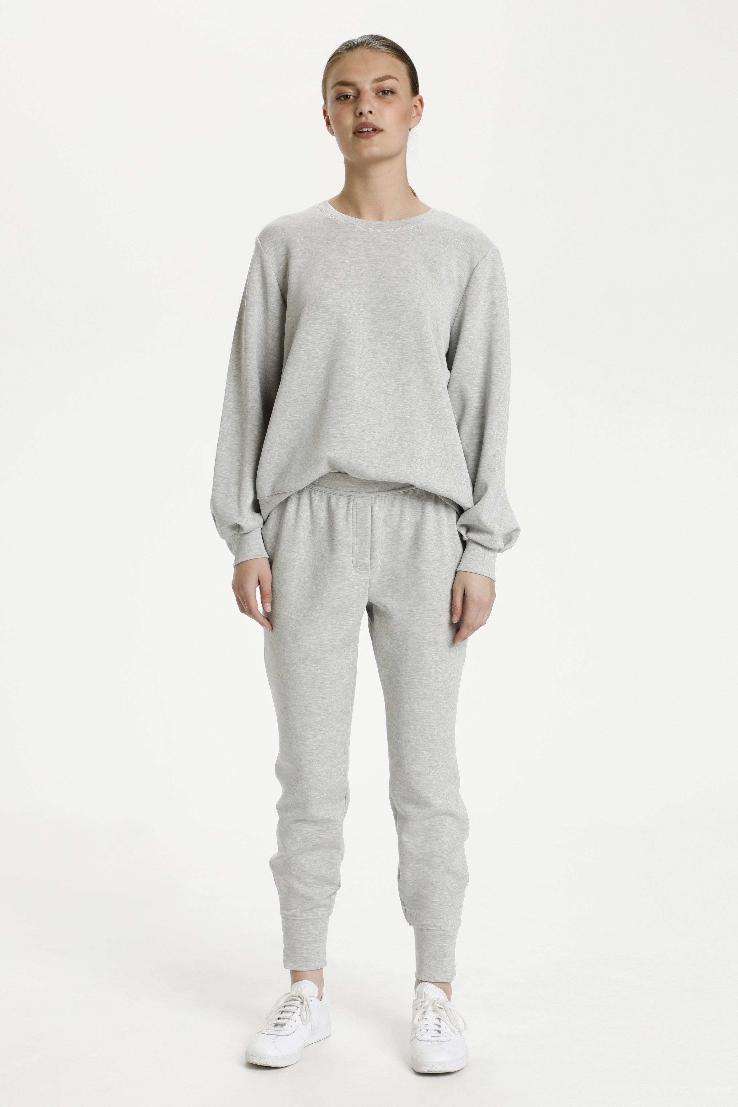 My Essential Wardrobe - The Sweat Blouse - HUSET Men & Women