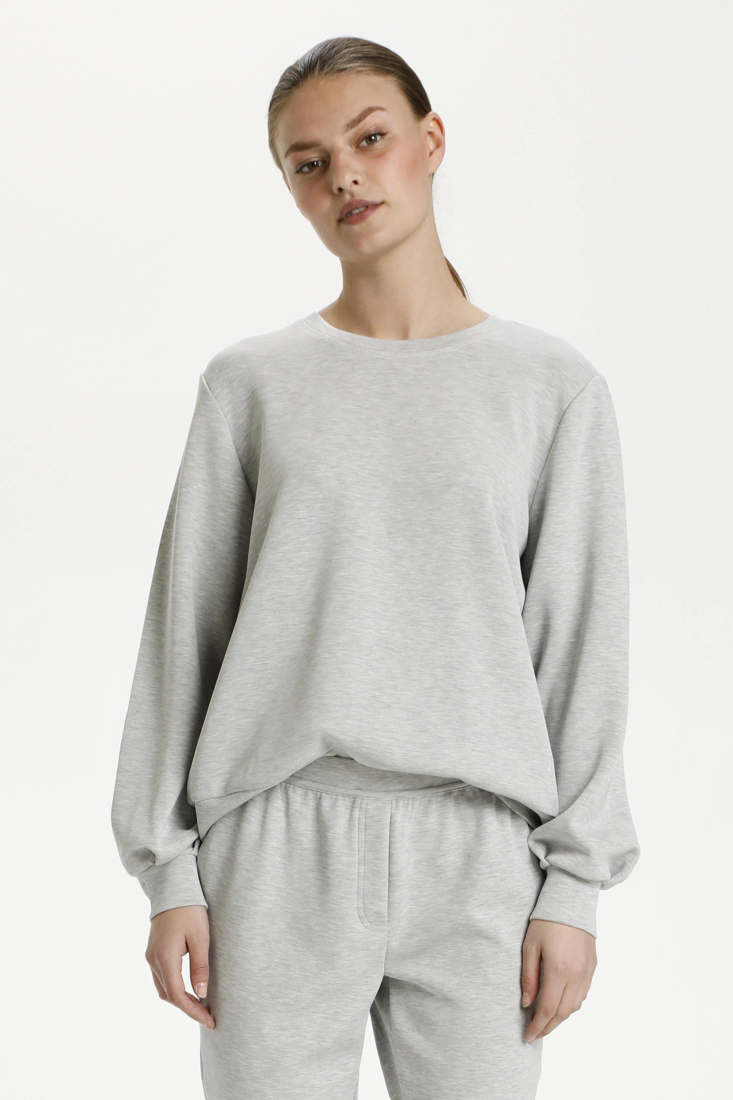 My Essential Wardrobe - The Sweat Blouse - HUSET Men & Women