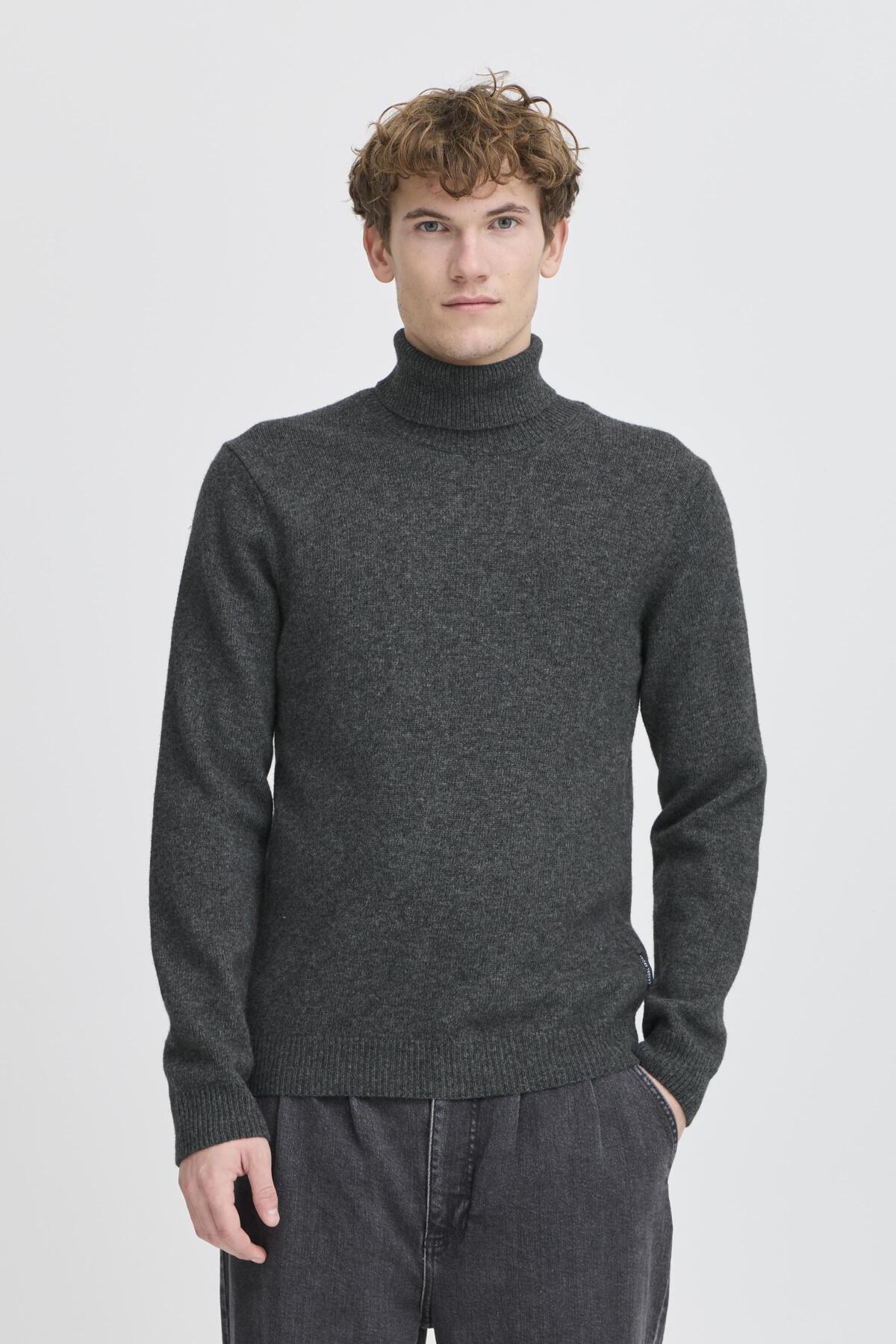 Casual Friday Karl - Rullekrave striktrøje i regular fit - HUSET Men & Women - Casual Friday