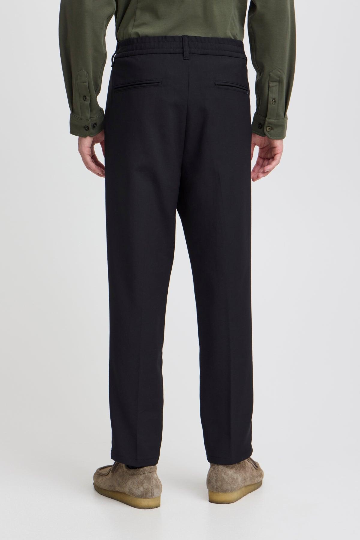 Casual Friday Marc - Performance bukser - HUSET Men & Women