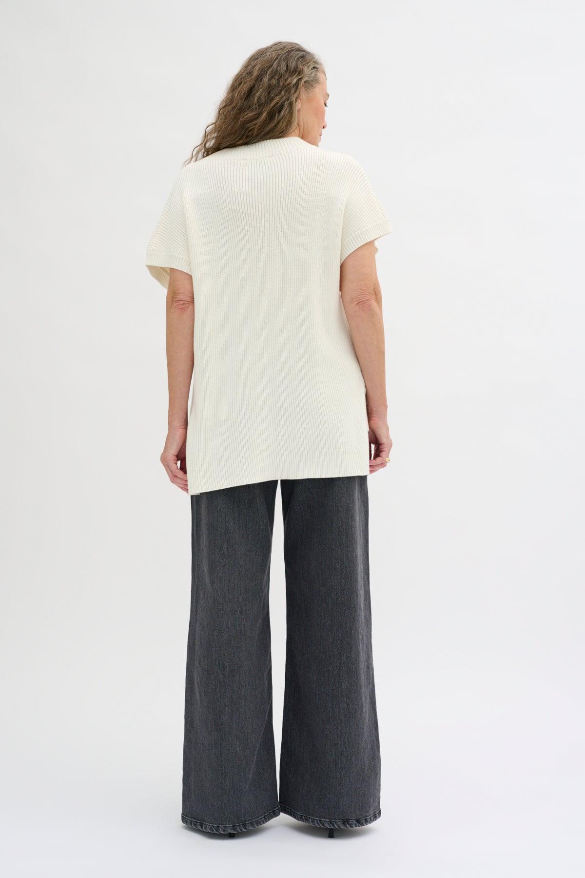 My Essential Wardrobe Ally - Strikket vest - HUSET Men & Women