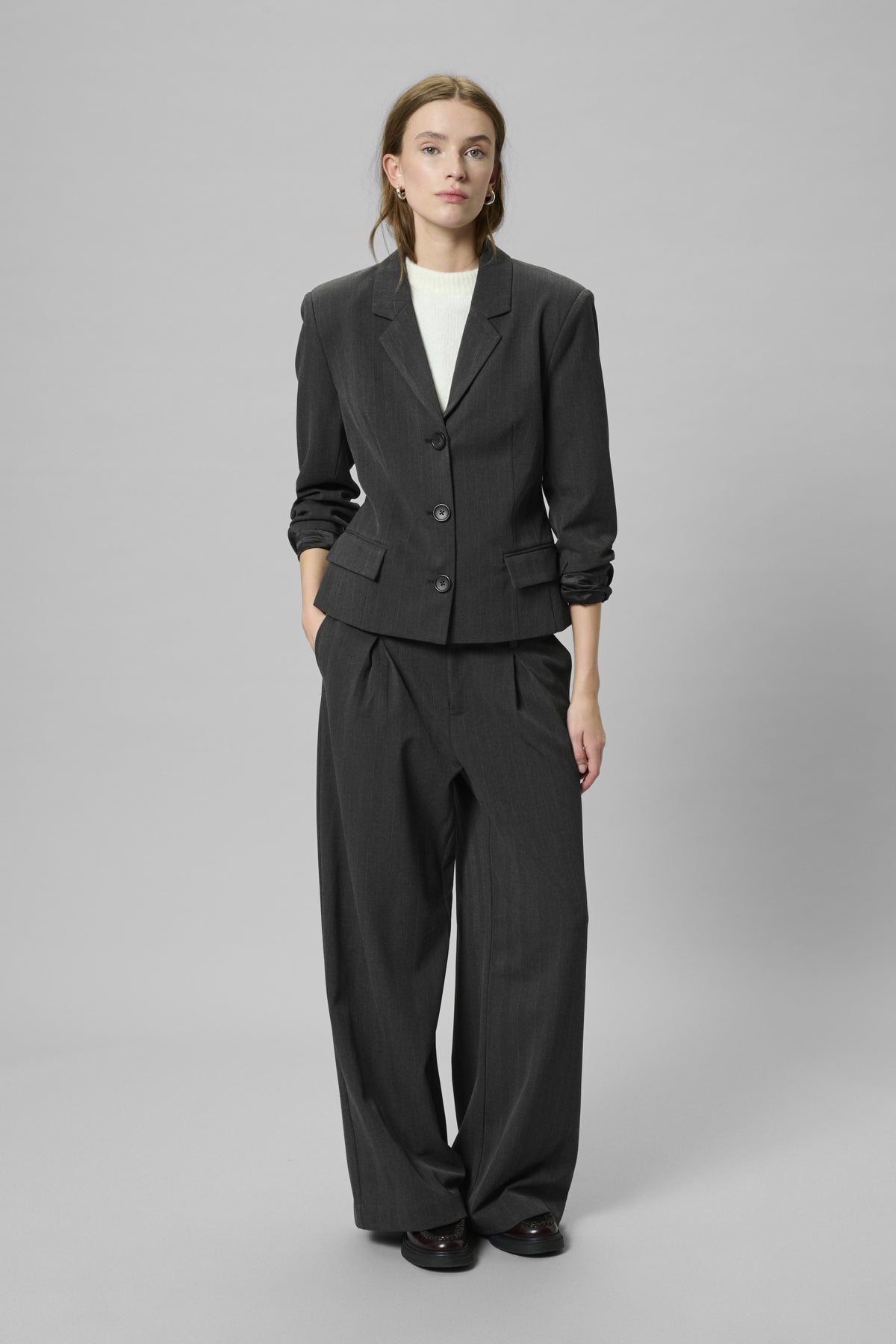 My Essential Wardrobe Luna - Shaped blazer - HUSET Men & Women - My Essential Wardrobe