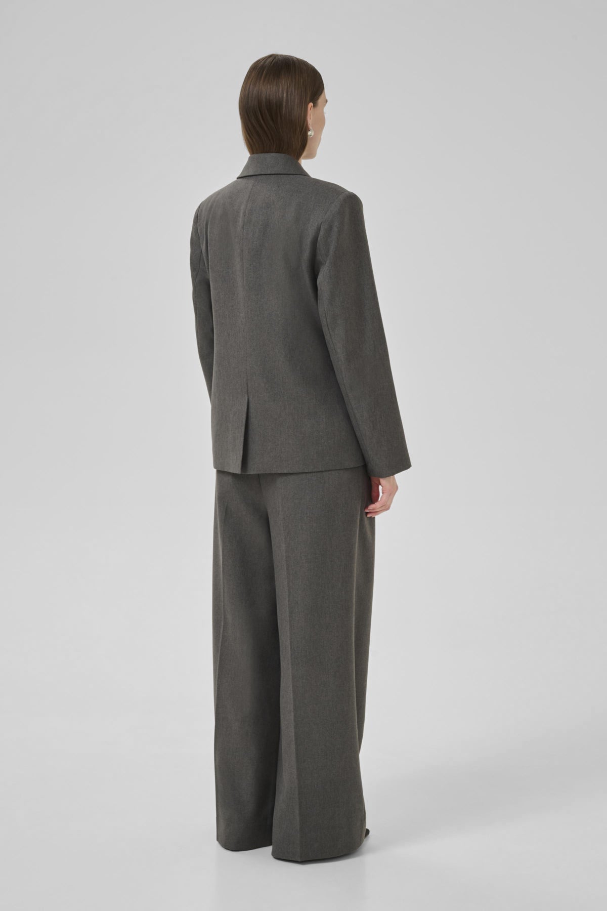 My Essential Wardrobe Space - Blazer - HUSET Men & Women - My Essential Wardrobe