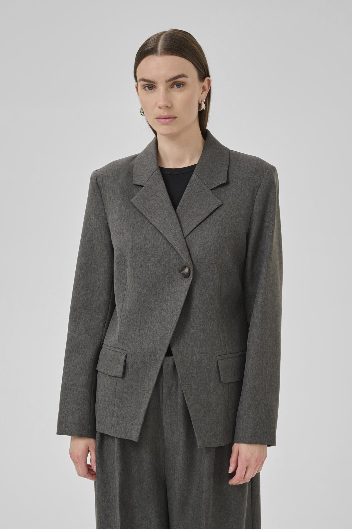 My Essential Wardrobe Space - Blazer - HUSET Men & Women - My Essential Wardrobe