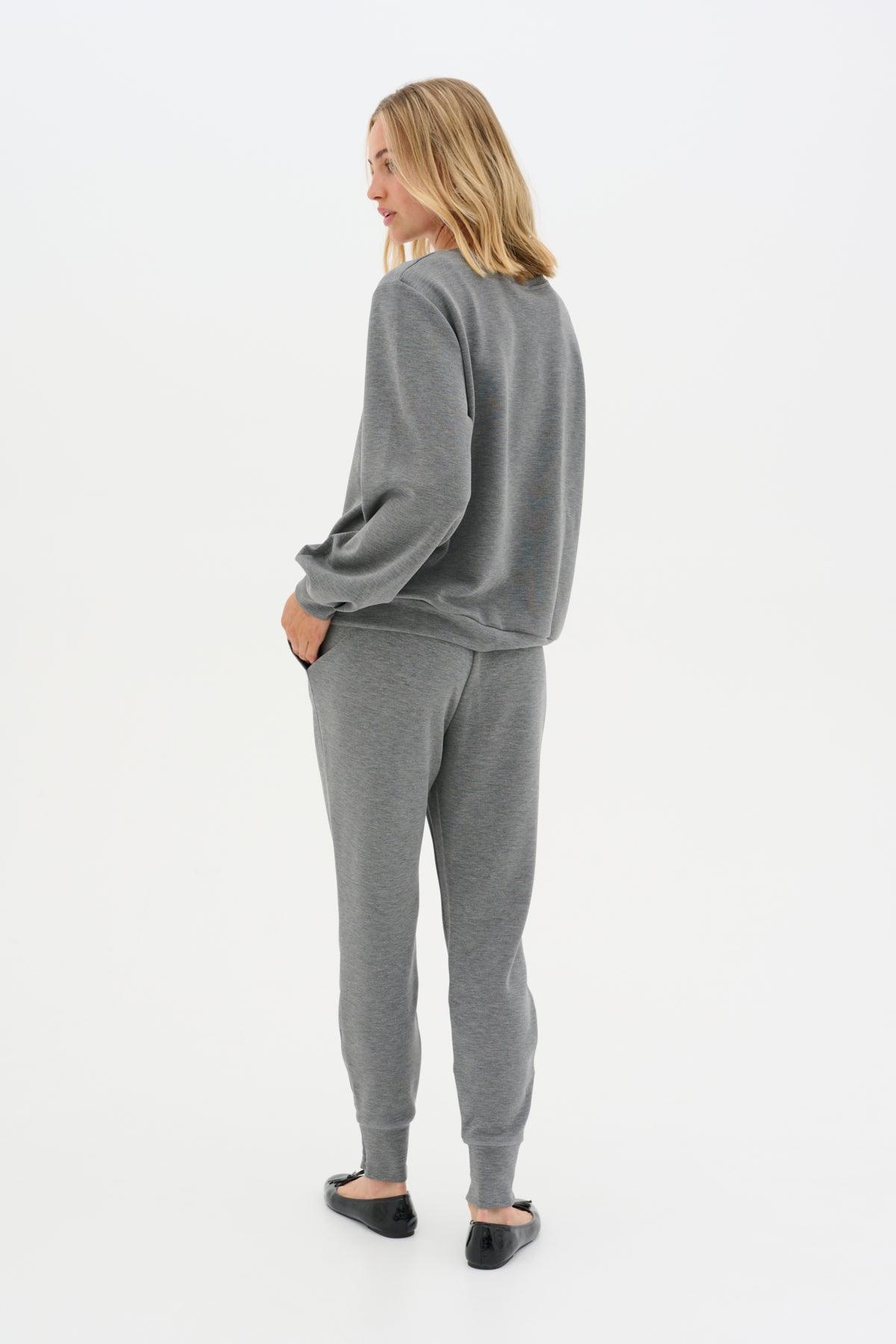 My Essential Wardrobe - The Sweat Blouse - HUSET Men & Women