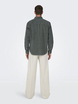 Only and Sons Alp - Relaxed fit fløjlsskjorte - HUSET Men & Women