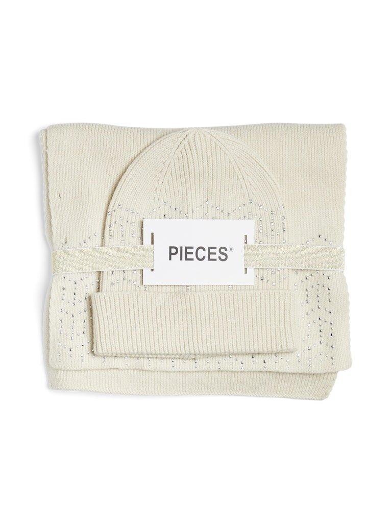 Pieces Nasmine - Tørklæde og hue gavesæt - HUSET Men & Women