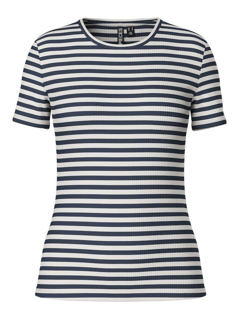 Pieces Ruka - T-shirt - HUSET Men & Women