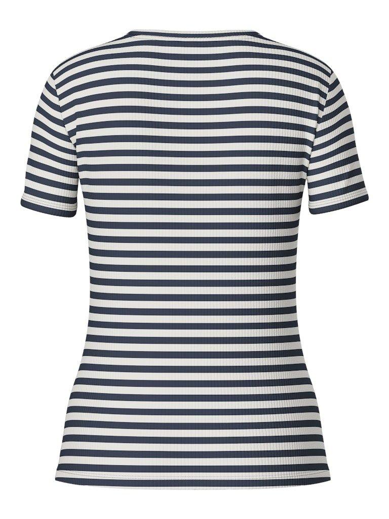 Pieces Ruka - T-shirt - HUSET Men & Women