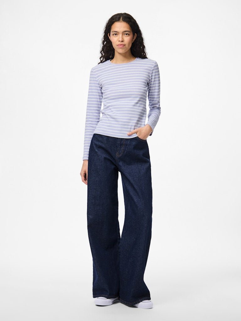 Pieces Ruka - Top - HUSET Men & Women - Pieces