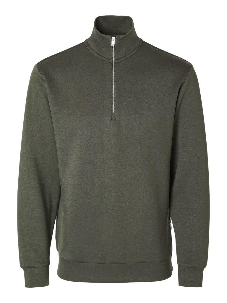 Selected Homme Emanuel - Blød højhalset sweat shirt i regular fit - HUSET Men & Women