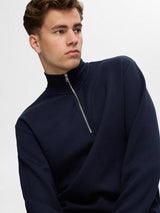 Selected Homme Emanuel - Blød højhalset sweat shirt i regular fit - HUSET Men & Women