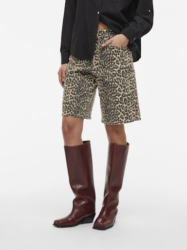Vila Chia - Leopard shorts - HUSET Men & Women - Vila