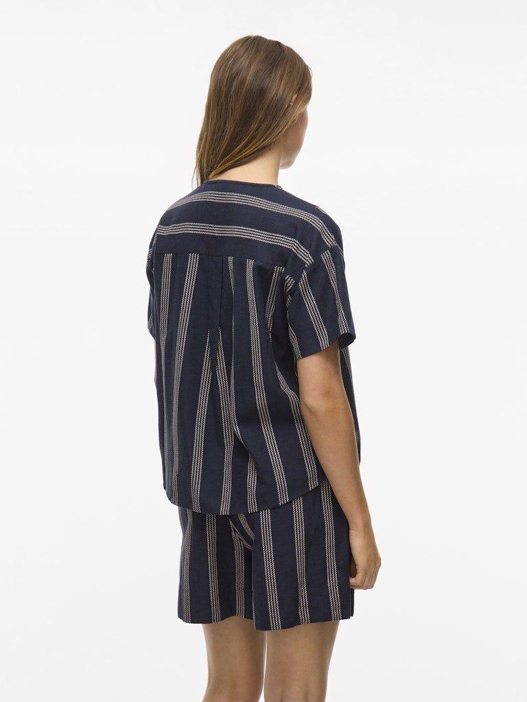 Vila Prisilla - Top v-hals - HUSET Men & Women