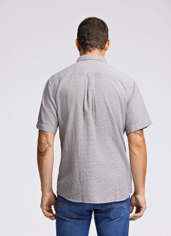 Bison - Kortærmet skjorte i regular fit - HUSET Men & Women (8357839372635)