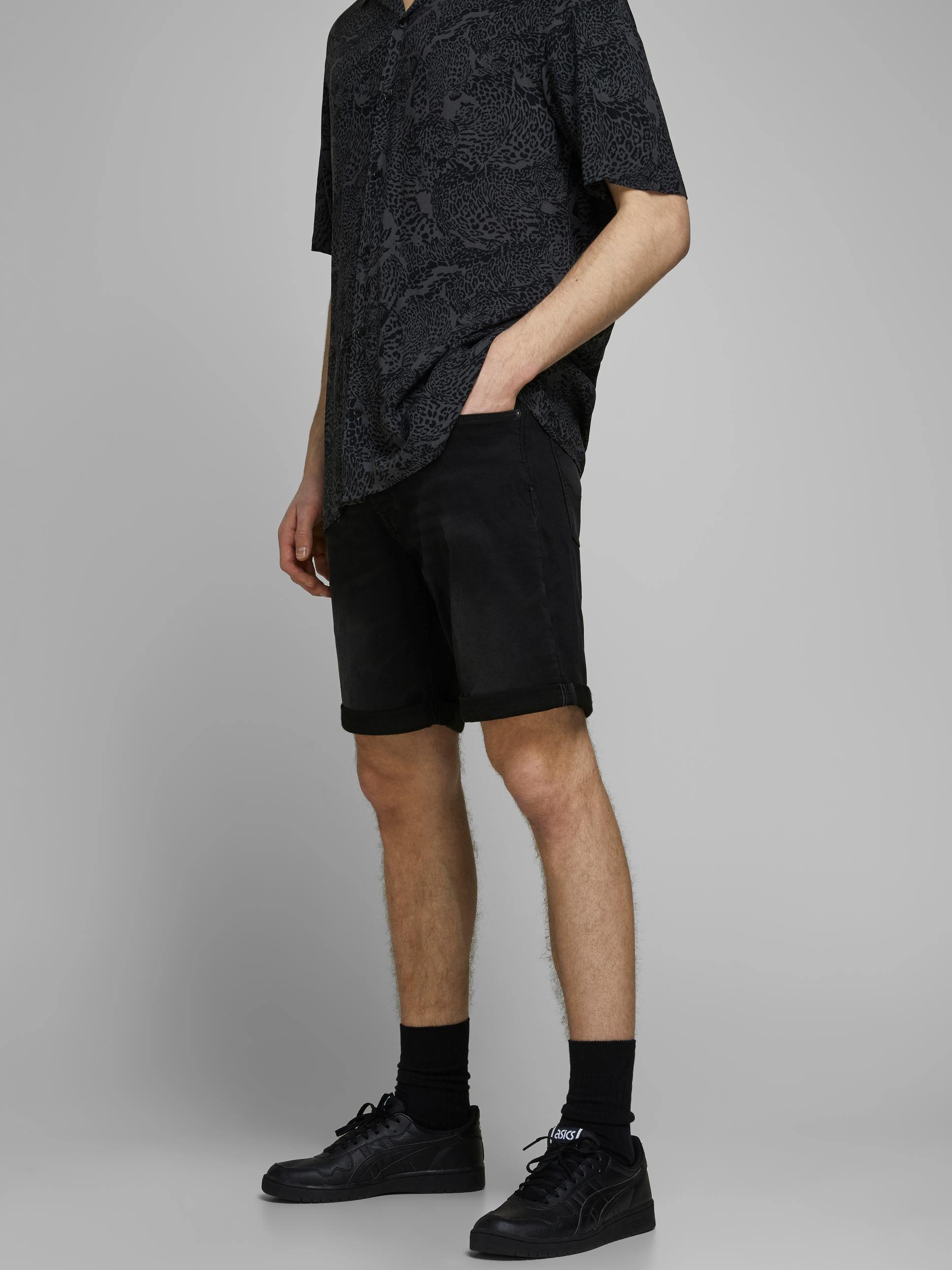 Jack and Jones Rick 010 - Sorte denim shorts - HUSET Men & Women