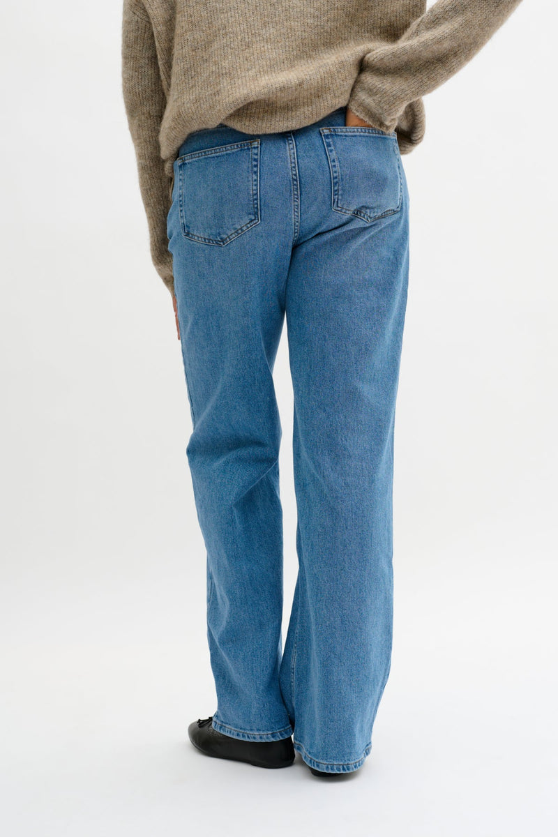 My Essential Wardrobe 35 - Louis high wide jeans - HUSET Men & Women (8446714872155)