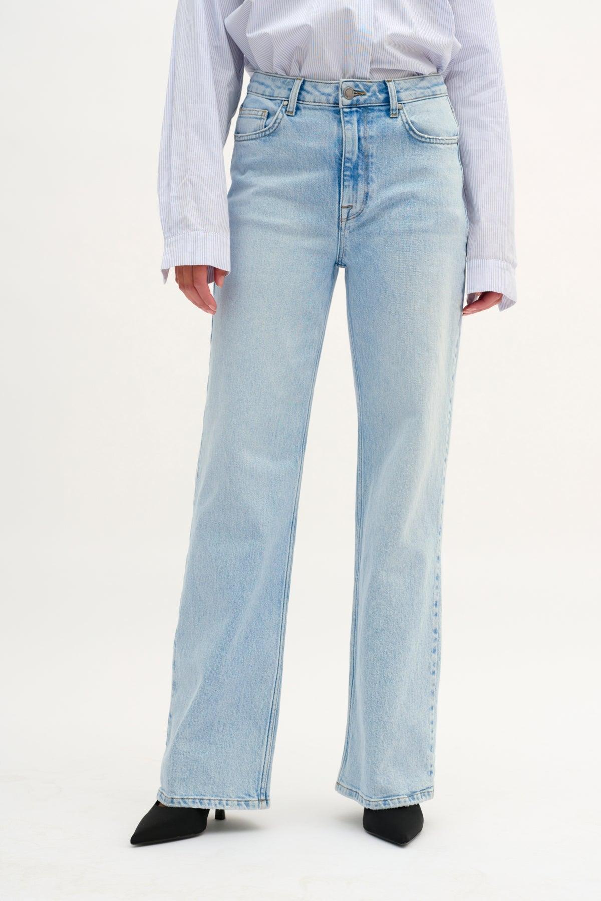 My Essential Wardrobe 35 - Louis high wide jeans - HUSET Men & Women