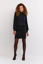 My Essential Wardrobe Elle - Kort kjole - HUSET Men & Women (7897253904636)