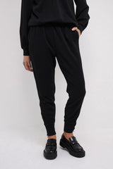 My Essential Wardrobe - The Sweat Pants - HUSET Men & Women