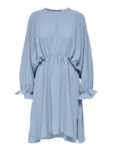 Only Mette Bat - Volume kjole - HUSET Men & Women