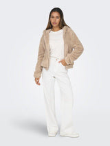 Only Newanna - Sherpa jakke - HUSET Men & Women