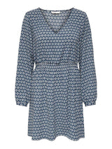 Only Nova - Kort kjole - HUSET Men & Women