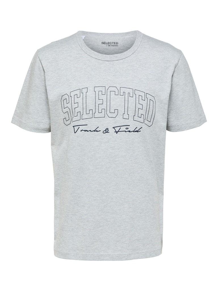 Selected Homme Bene - Relax fit T-shirt med logo - HUSET Men & Women