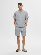 Selected Homme Sal - Relaxed fit kortærmet skjorte - HUSET Men & Women